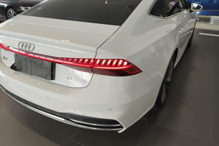 Used Audi A7 2023 45 TFSI Prestige Edition Exterior 6