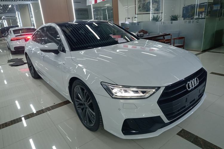 Used Audi A7 2023 45 TFSI Prestige Edition Front Right 45 Deg