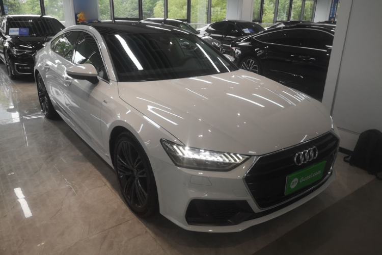 Used Audi A7 2023 45 TFSI Prestige Edition Front Right 45 Deg