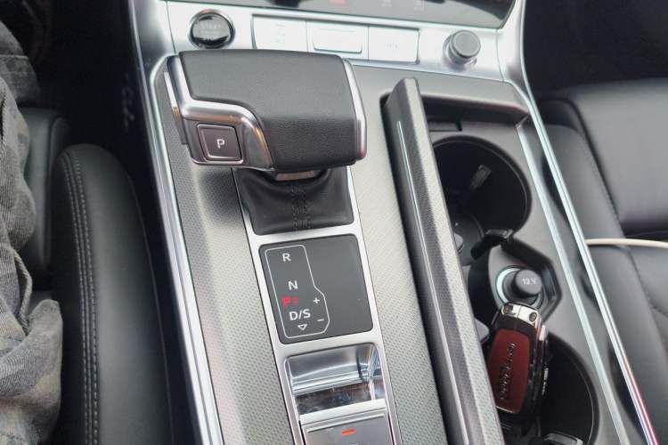Used Audi A7 2023 45 TFSI Prestige Edition Gear Lever
