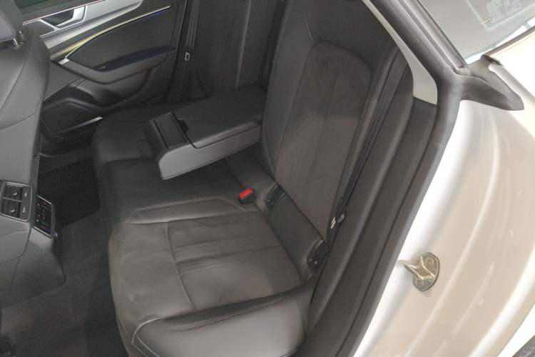 Used Audi A7 2023 45 TFSI Prestige Edition Interior 4