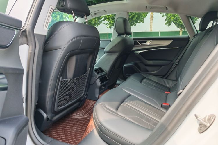 Used Audi A7 2023 45 TFSI Prestige Edition Interior 4