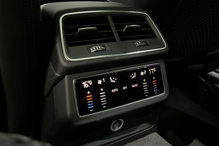 Used Audi A7 2023 45 TFSI Prestige Edition Interior 4