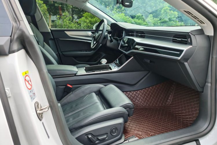 Used Audi A7 2023 45 TFSI Prestige Edition Interior 6