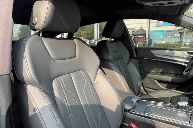Used Audi A7 2023 45 TFSI Prestige Edition Interior 8