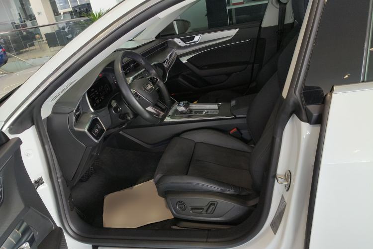 Used Audi A7 2023 45 TFSI Prestige Edition Left Front Seat