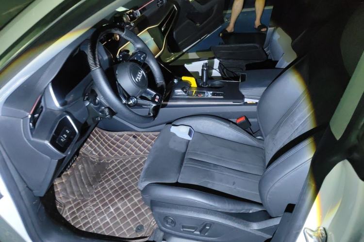 Used Audi A7 2023 40 TFSI Luxury Model Left Front Seat