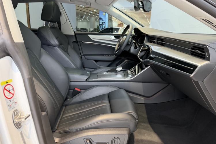 Used Audi A7 2023 45 TFSI Prestige Edition Right Front Seat