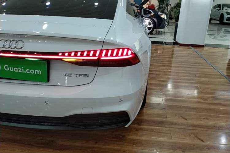 Used Audi A7 2023 45 TFSI Prestige Edition Right Rear Taillight
