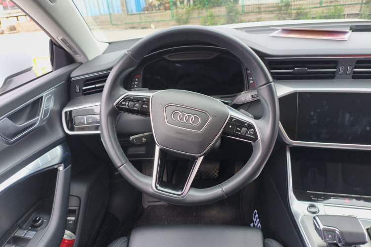 Used Audi A7 2023 45 TFSI Prestige Edition Steering Wheel