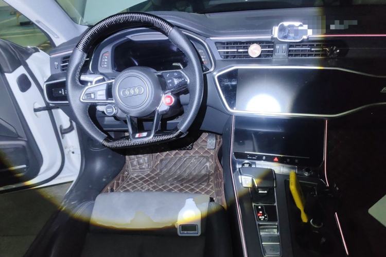 Used Audi A7 2023 40 TFSI Luxury Model Steering Wheel