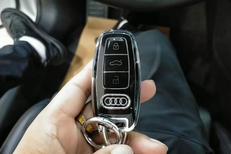 Used Audi A7 2023 45 TFSI Prestige Edition Vehicle Key