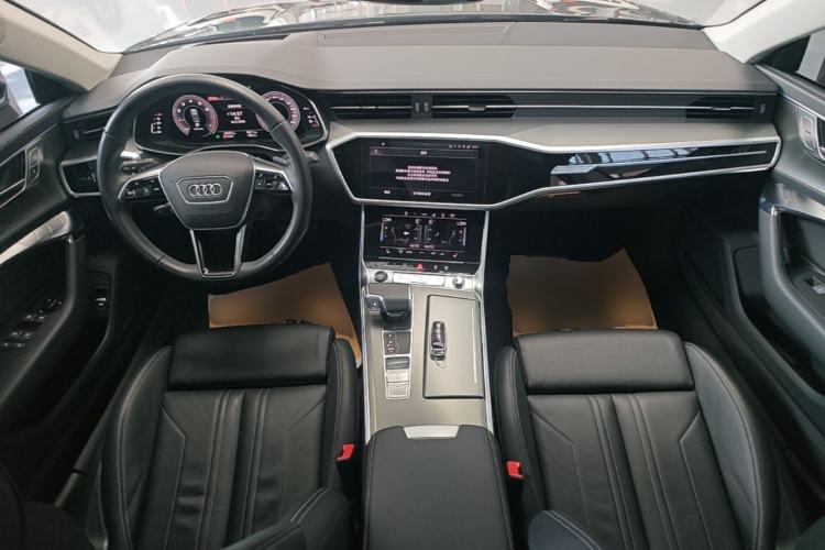 Used Audi A7 2024 45 TFSI Prestige Edition Center Console