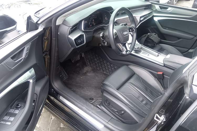 Used Audi A7 2024 45 TFSI Prestige Edition Driver Seat