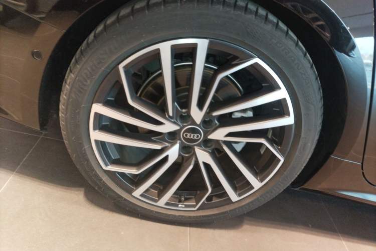 Used Audi A7 2024 45 TFSI Prestige Edition Exterior 5