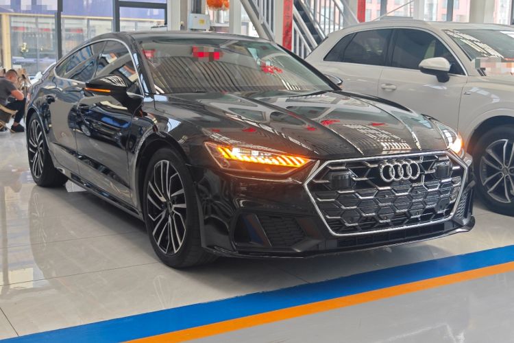 Used Audi A7 2024 45 TFSI Prestige Edition Front Right 45 Deg