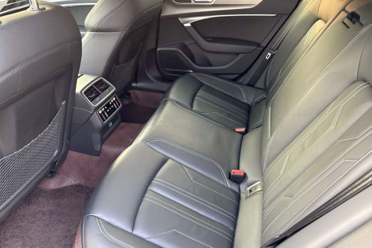 Used Audi A7 2024 45 TFSI Prestige Edition Interior 6