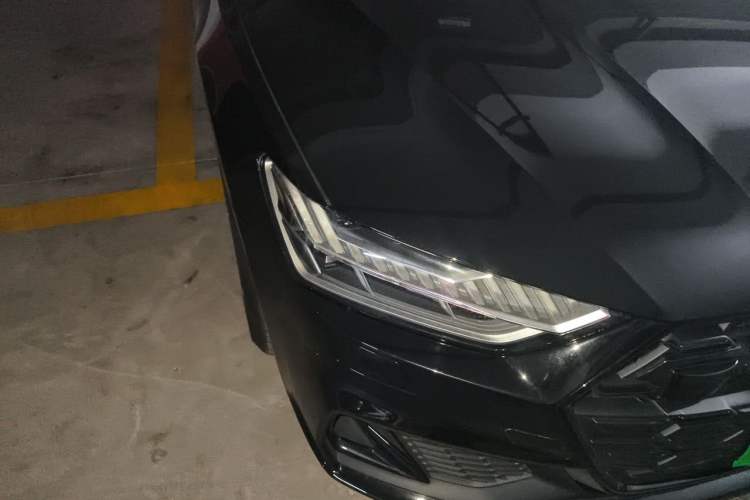 Used Audi A7 2024 55 TFSI quattro Prestige Edition Right Front Headlight