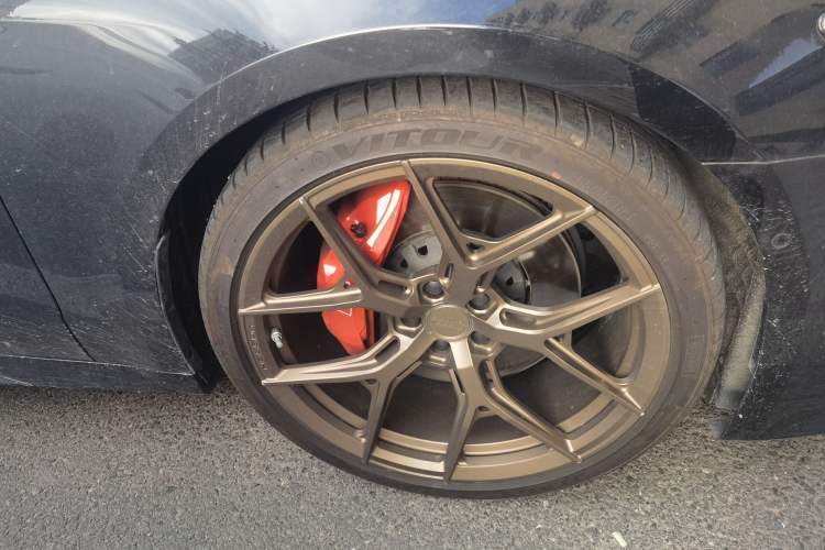 Used Audi A7 2024 55 TFSI quattro Prestige Edition Right Front Wheel Hub