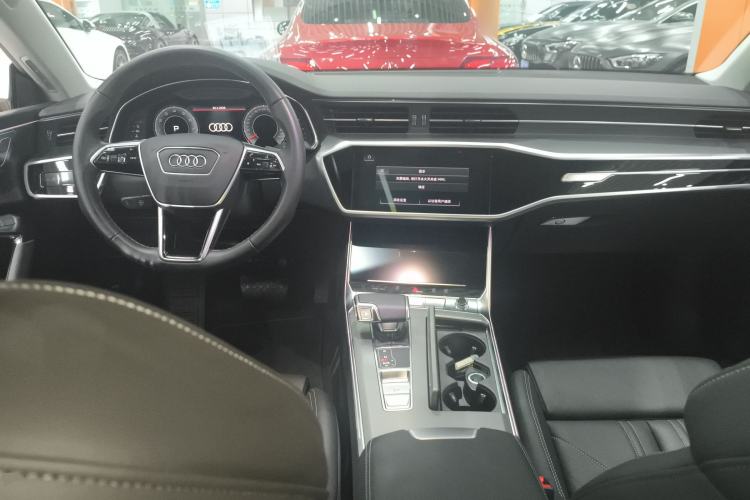 Used Audi A7 2024 45 TFSI Prestige Edition Center Console