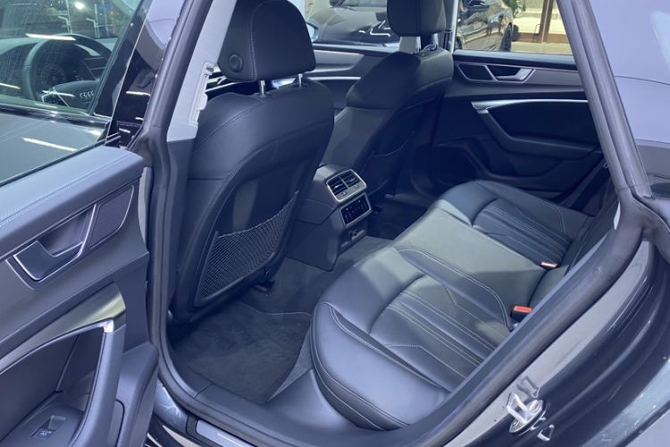 Used Audi A7 2024 45 TFSI Prestige Edition Interior 6