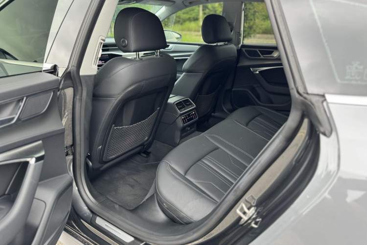 Used Audi A7 2024 45 TFSI Prestige Edition Interior 5
