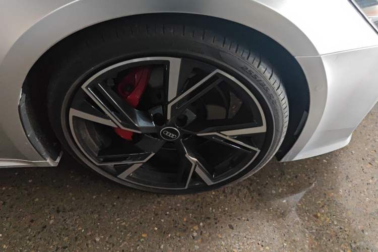 Used Audi A7 2024 55 TFSI quattro Prestige Edition Right Front Wheel Hub
