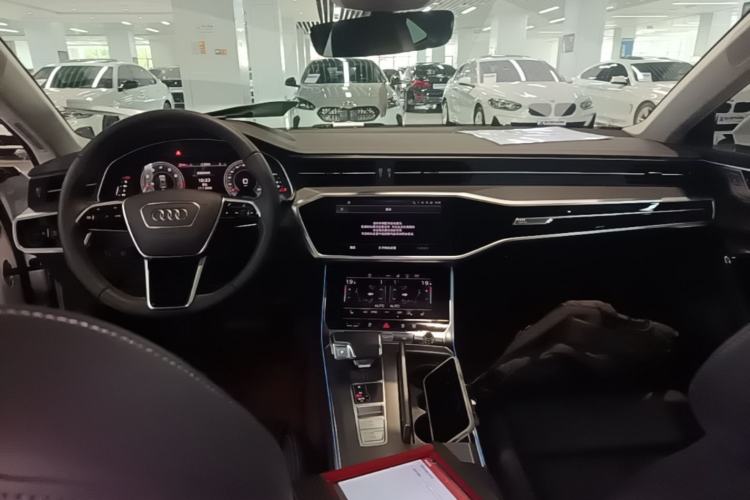 Used Audi A7 2024 45 TFSI Prestige Edition Center Console