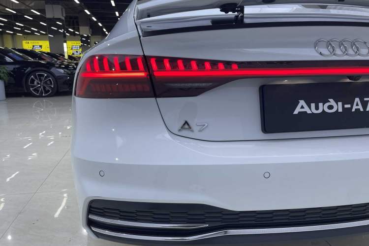Used Audi A7 2024 45 TFSI Prestige Edition Exterior 7