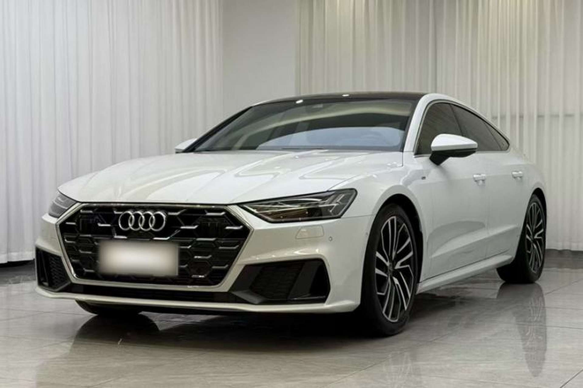 Used Audi A7 2024 45 TFSI Prestige Edition Front Left 45 Deg