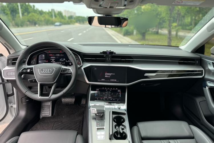 Used Audi A7 2024 45 TFSI Prestige Edition Interior 1