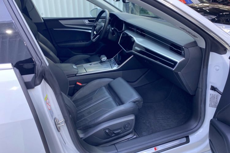 Used Audi A7 2024 45 TFSI Prestige Edition Interior 7