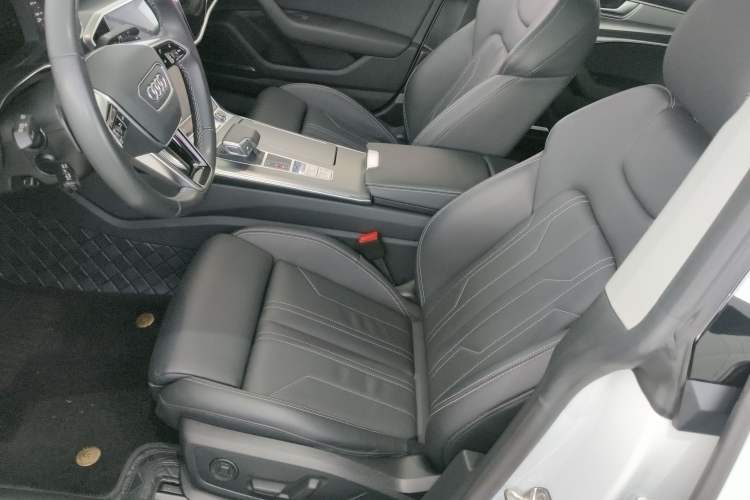 Used Audi A7 2024 45 TFSI Prestige Edition Left Front Seat