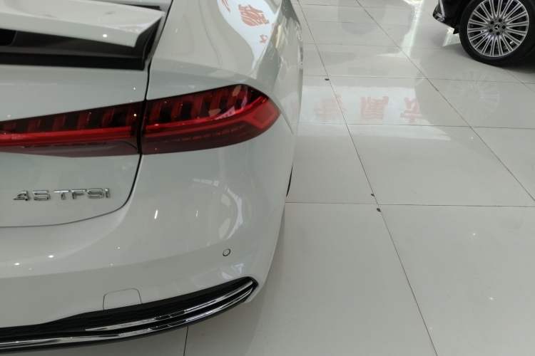 Used Audi A7 2024 45 TFSI Prestige Edition Right Rear Taillight