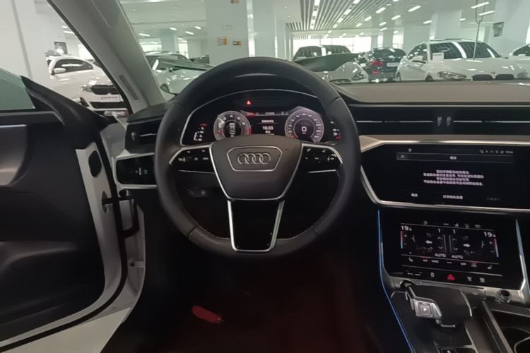 Used Audi A7 2024 45 TFSI Prestige Edition Steering Wheel
