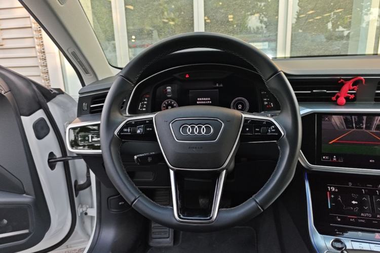 Used Audi A7 2024 45 TFSI Prestige Edition Steering Wheel