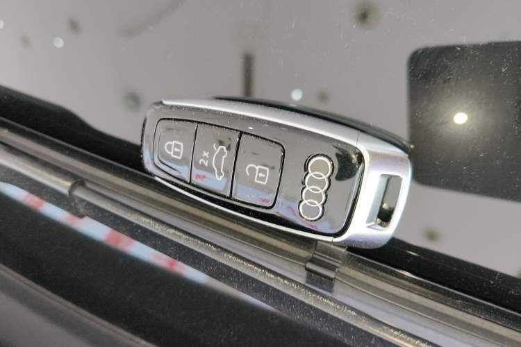 Used Audi A7 2024 45 TFSI Prestige Edition Vehicle Key