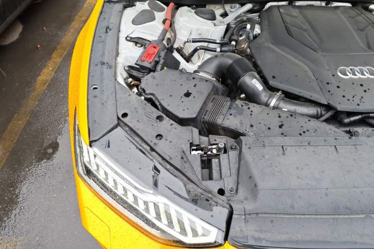 Used Audi A7 2024 55 TFSI quattro Prestige Edition Engine Bay Right