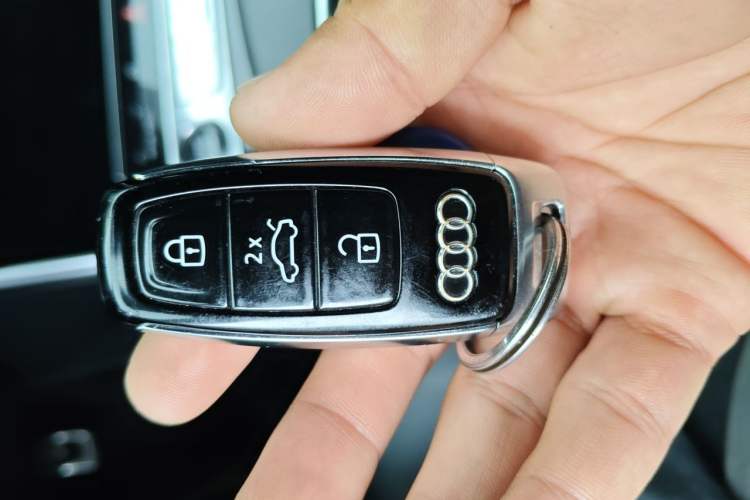 Used Audi A7 2024 55 TFSI quattro Prestige Edition Vehicle Key