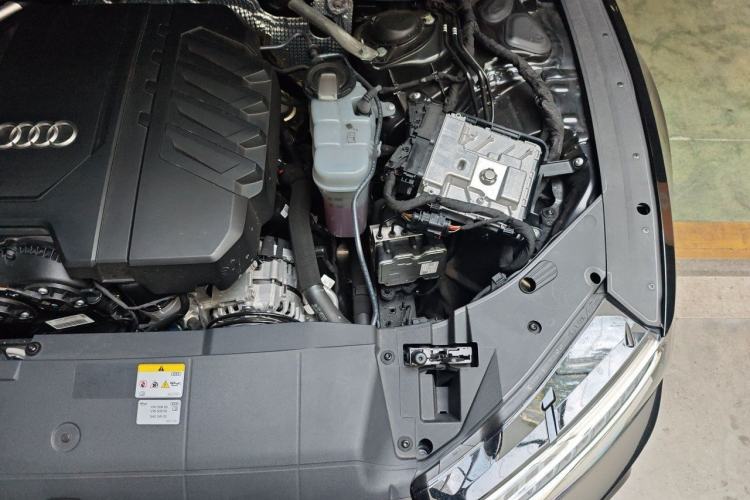 Used Audi A7 2025 45 TFSI Prestige Edition Engine Bay Left