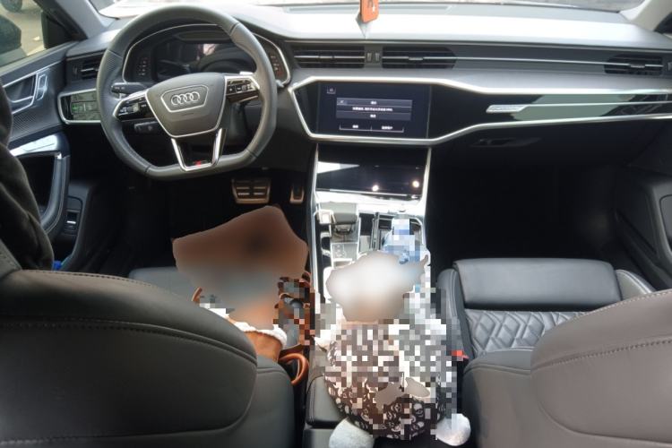 Used Audi A7 2025 55 TFSI quattro Prestige Edition Center Console