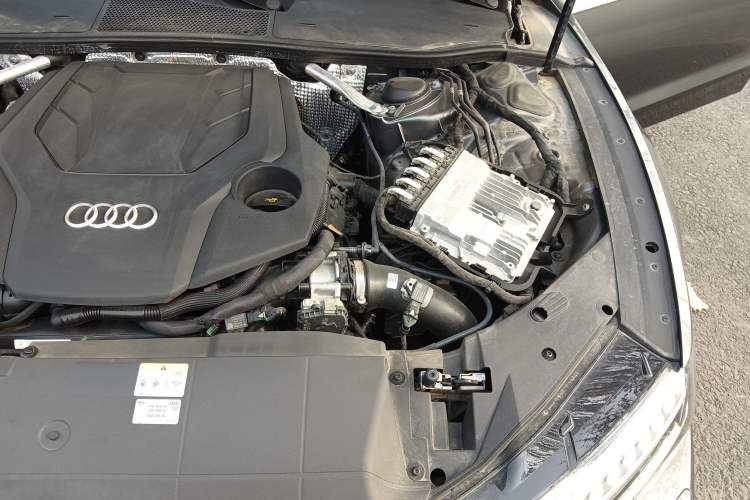 Used Audi A7 2025 55 TFSI quattro Prestige Edition Engine Bay Left
