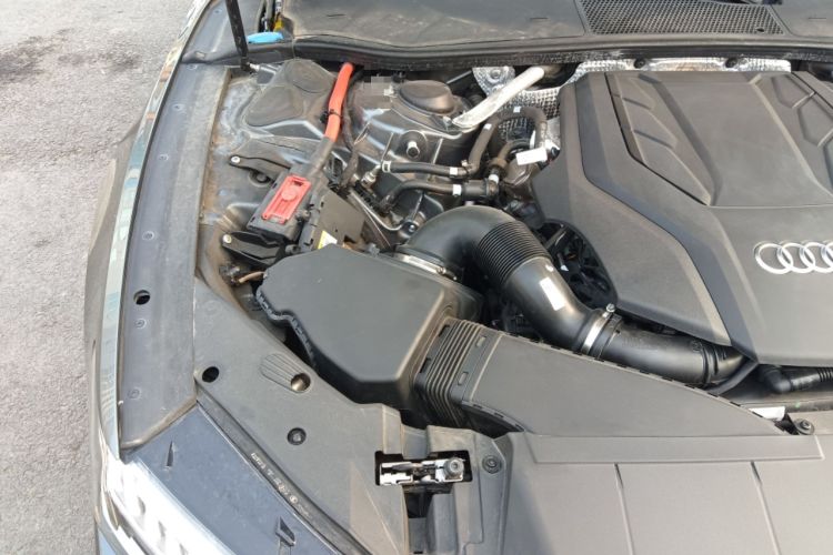 Used Audi A7 2025 55 TFSI quattro Prestige Edition Engine Bay Right