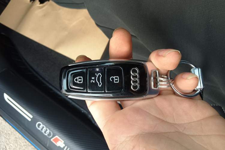 Used Audi A7 2025 55 TFSI quattro Prestige Edition Vehicle Key