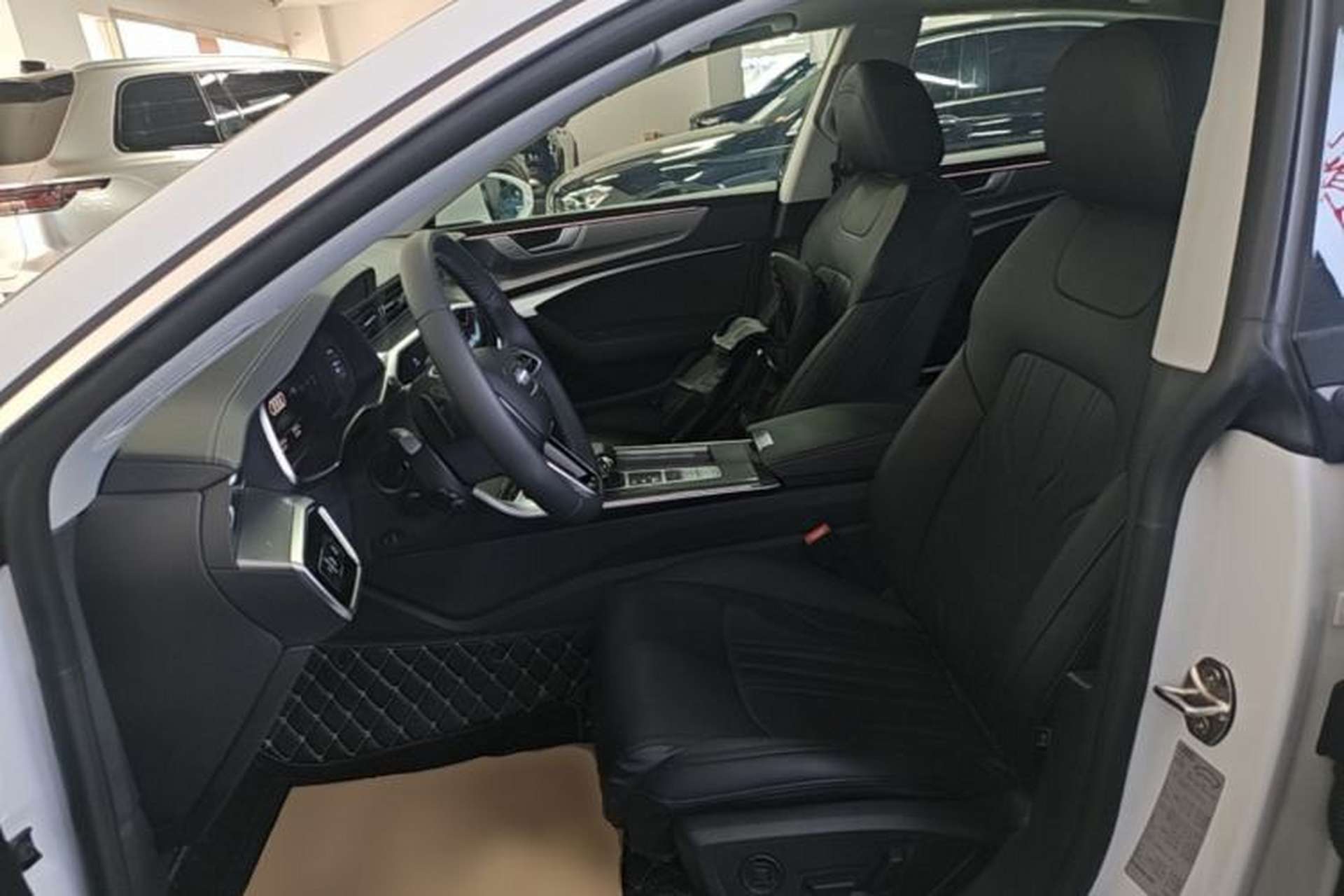 Used Audi A7 2025 45 TFSI Prestige Edition Left Front Seat