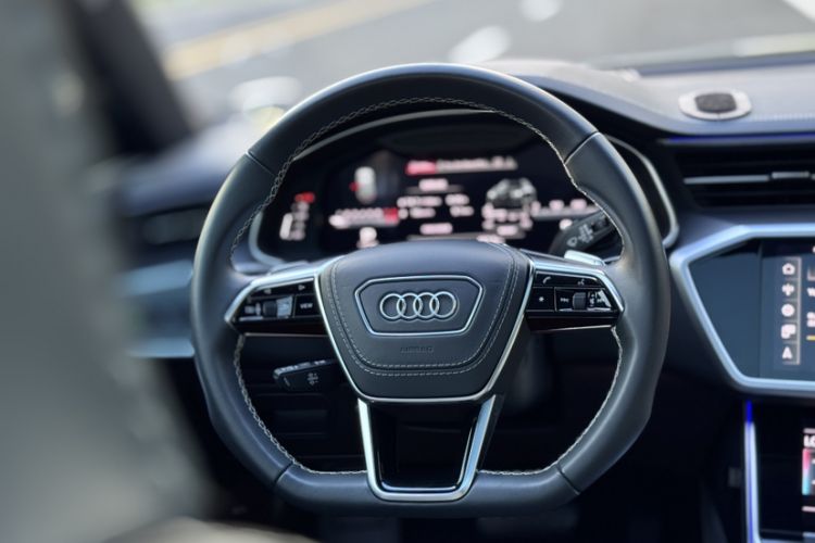 Used Audi A7L 2024 45 TFSI quattro RS Performance Edition Interior 1