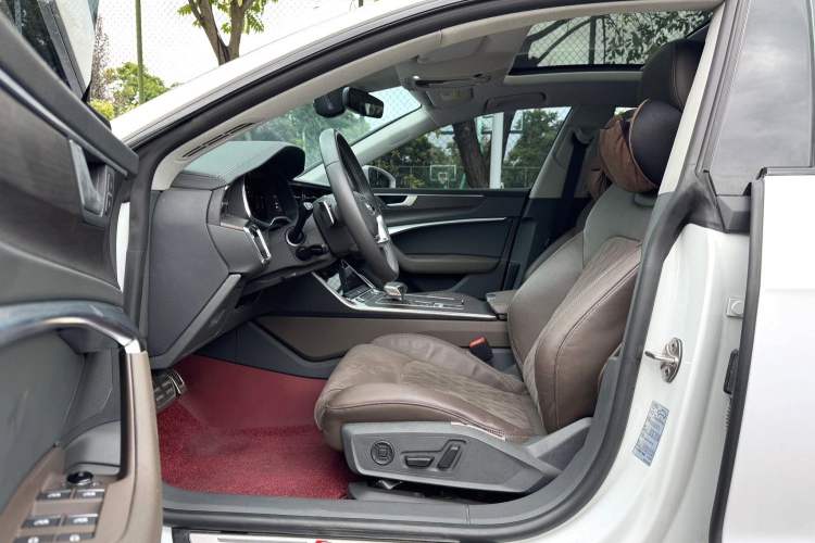 Used Audi A7L 2022 45 TFSI quattro S-line Paladin Interior 2