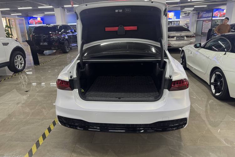Used Audi A7L 2022 45 TFSI quattro S-line Paladin Trunk