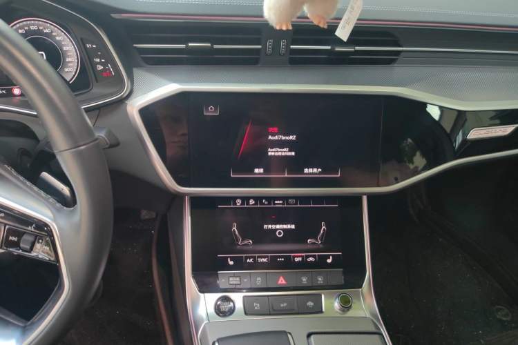 Used Audi A7L 2022 45 TFSI quattro S-line Visionary Crystal Package Audio And AC Panel