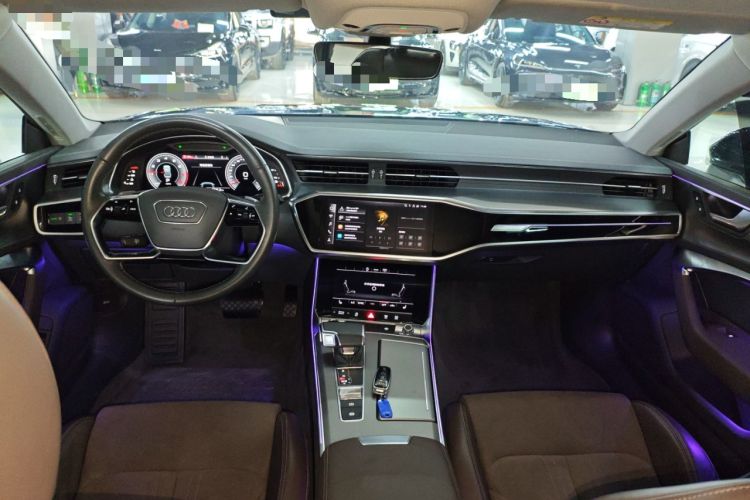 Used Audi A7L 2022 45 TFSI S-line Dream-Building Edition Center Console